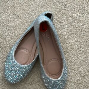 Women size 7 flat shoes silverish with rhinestones